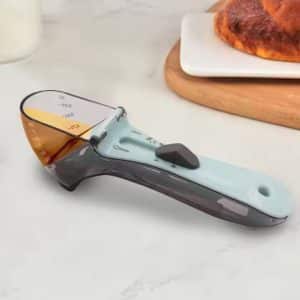 Premium 2Pcs Adjustable Measuring Cup Set – Space-Saving, Multipurpose Plastic Kitchen Tool - Image 3
