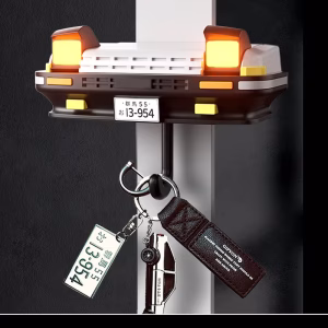 1 PcsFlashlight keychain AE86 Car Key Holder New Gift Wall Mounted Headlight Decor Creative Auto Decoration Key Organizer