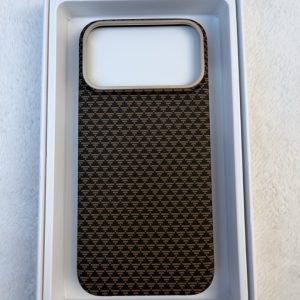 iPhone 17 Pro Max X-Level (Classique)Carbon Fiber Premium Cover - Image 9