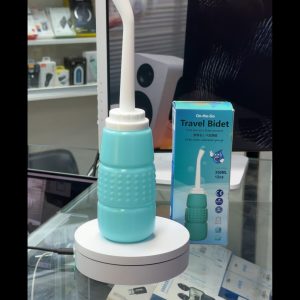 Portable Travel Bidet 650ml – Retractable Nozzle Personal Hygiene Bottle for Men, Women & Baby