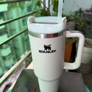 Stanley Tumbler with Handle & Straw – Premium Insulated Travel Cup - Image 4